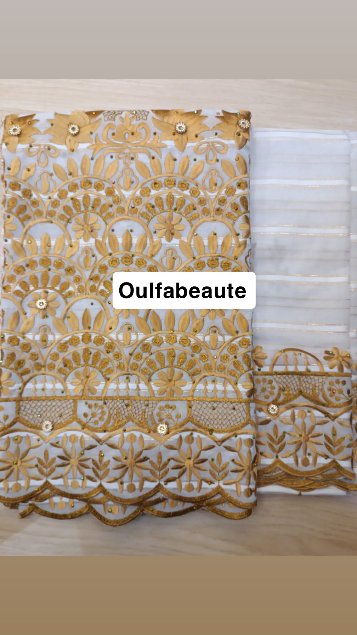 50FC018F-F7F0-4A32-ACB9-79FE5D6AEDFE.jpg Salouva gros perle – Image 1