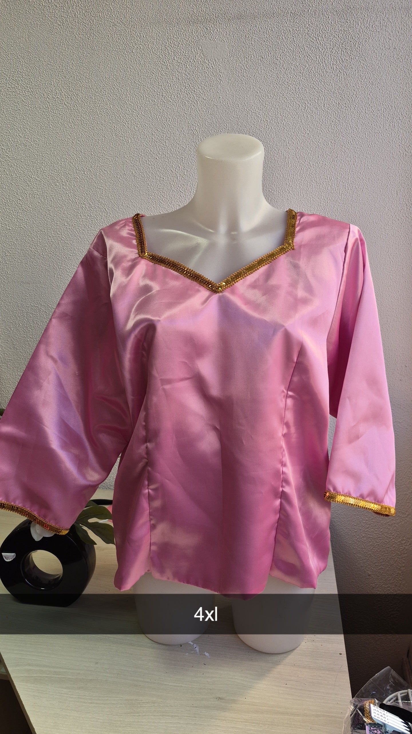 rn-image_picker_lib_temp_0621566a-95ab-4675-a356-06e397c5a408.jpg Bodie satin – Image 1
