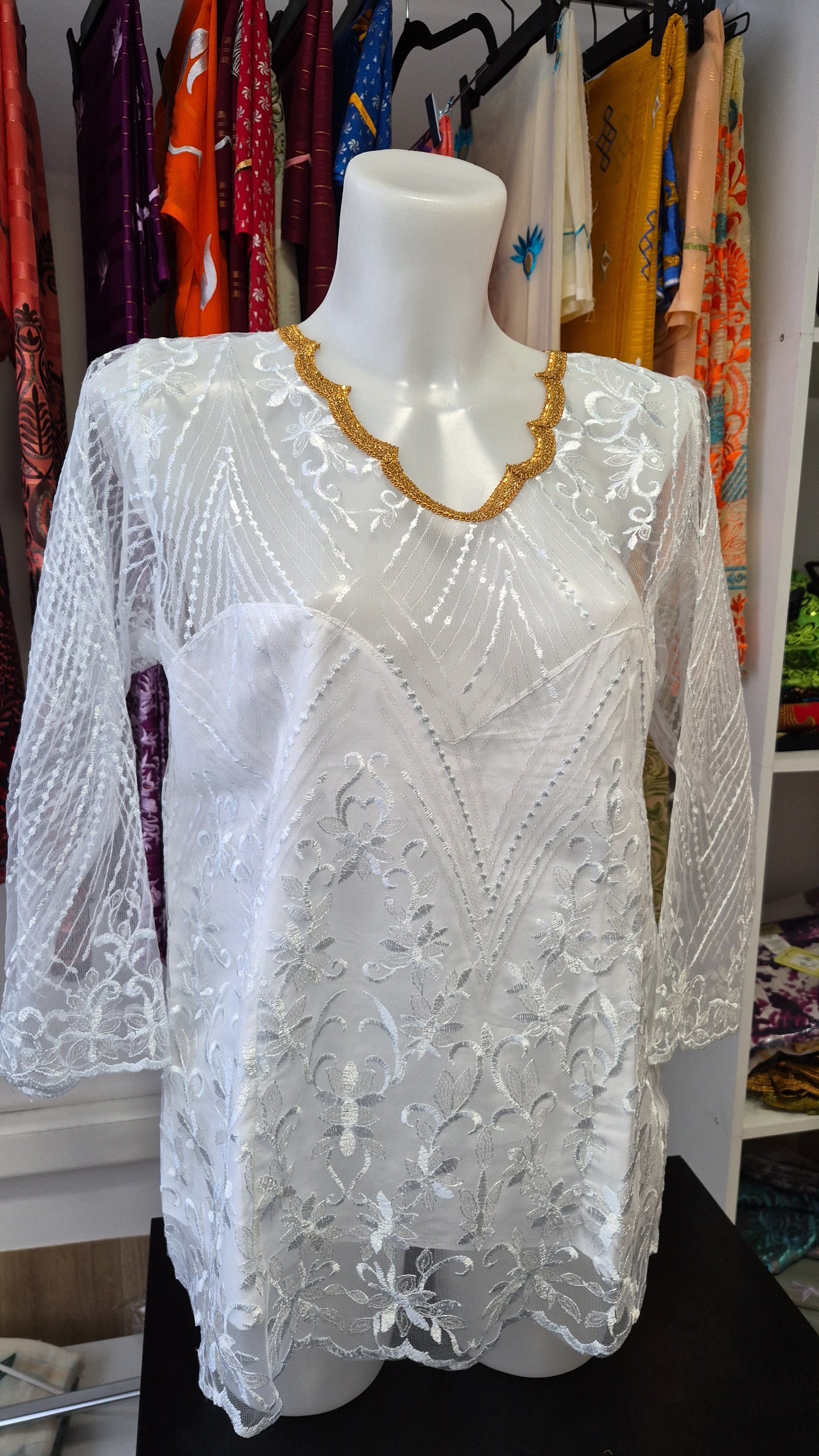 rn-image_picker_lib_temp_fa9cc579-57a8-4900-8ec5-923a322cab2c.jpg Bodies dentelle – Image 1